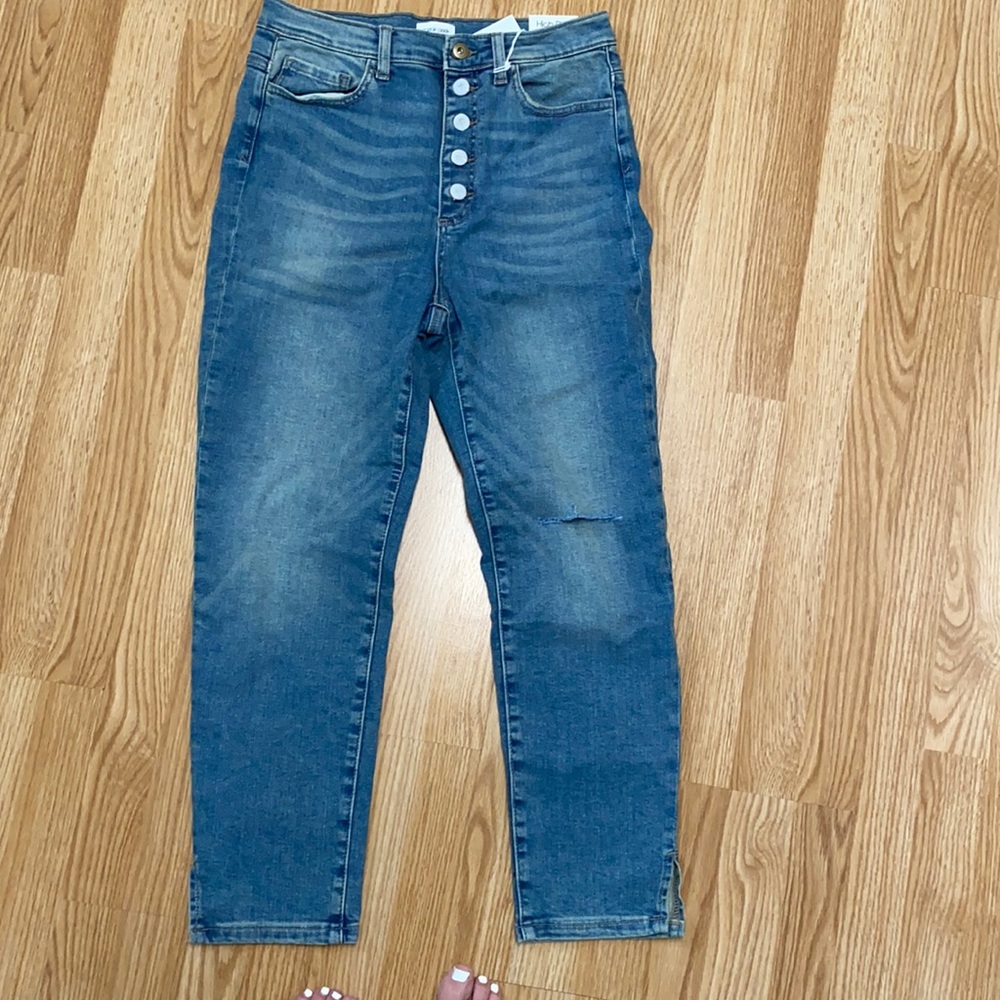 Francesca’s high rise jeans!